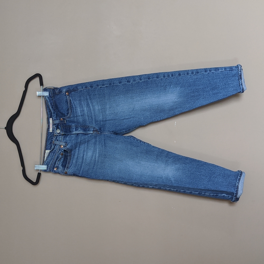 Levi's Wedgie Straight Jeans